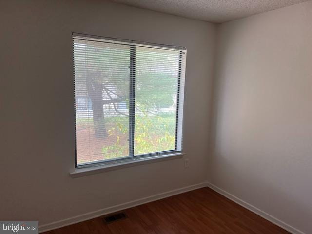 Building Photo - 304 Hampshire Dr