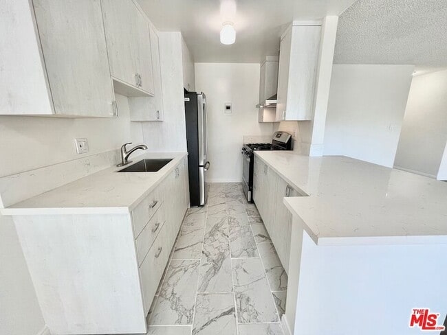 Building Photo - 1426 Orange Grove Ave