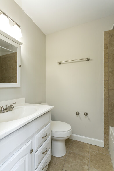 Building Photo - 145 A Kenner Ave