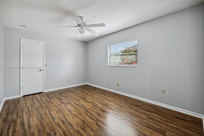 Building Photo - 9431 NW 23rd St