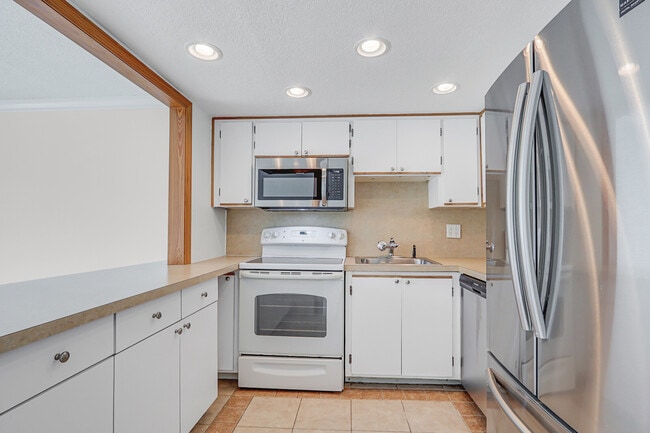 Building Photo - 342 Southwind Dr