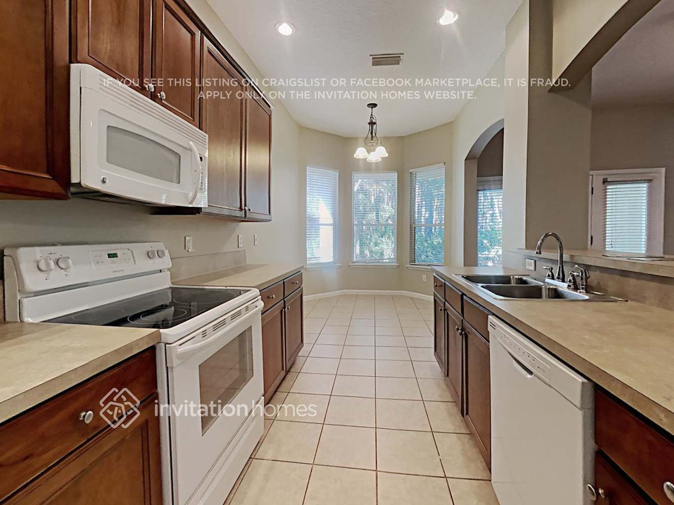 Building Photo - 1076 Briarcreek Rd