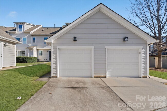 Building Photo - 3245 Bending Birch Pl