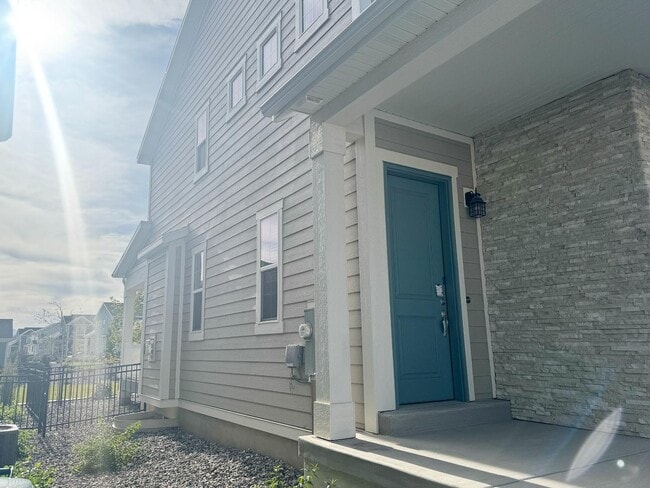 Building Photo - 9847 Alder Ln