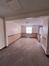 Building Photo - 395 Como Park Blvd