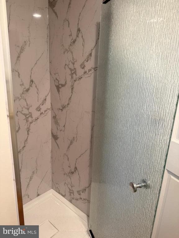 Building Photo - 604 S Main St