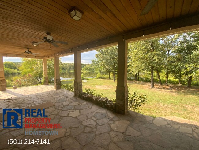 Building Photo - 3505 Cougar Lk Rd
