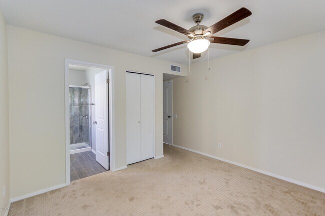 Building Photo - 5237 W Jupiter Way N