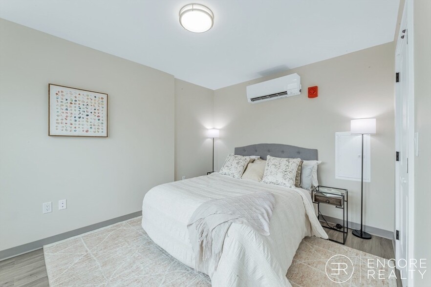 Building Photo - 375 Cummins Hwy