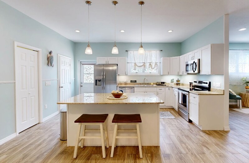 Building Photo - 8995 82nd Avenue N