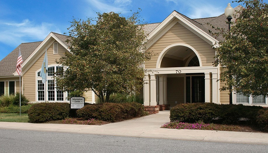 Clubhouse - Dover Country Club