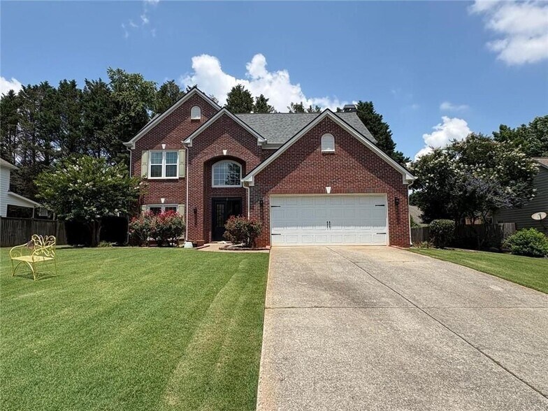 Building Photo - 2835 Crestmont Ct