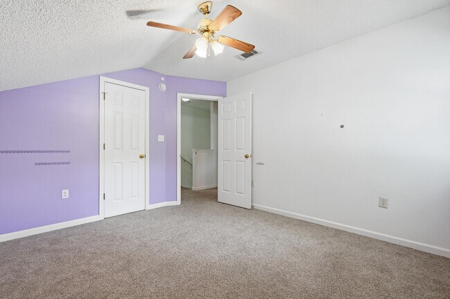 Building Photo - 357 Timber Wind Dr