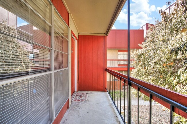 Building Photo - 3243 Nacogdoches Rd