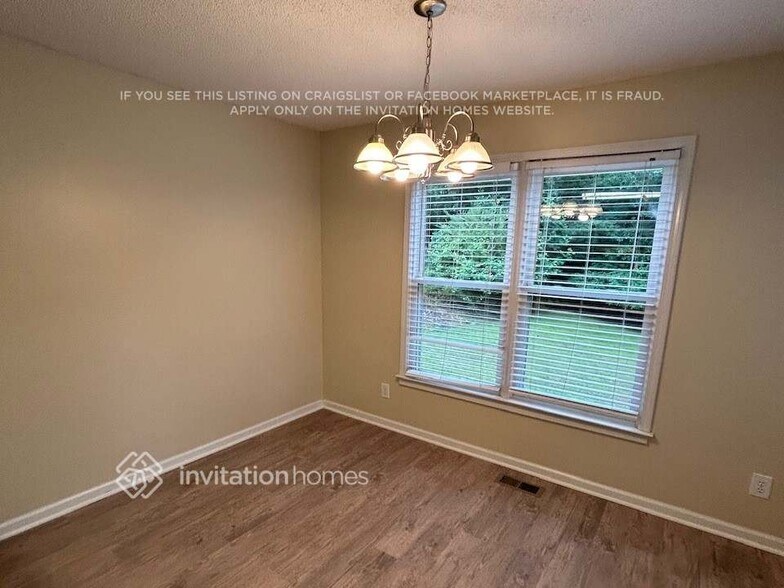 Building Photo - 6007 Armor Dr
