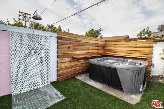 Building Photo - 3730 E Camino San Miguel