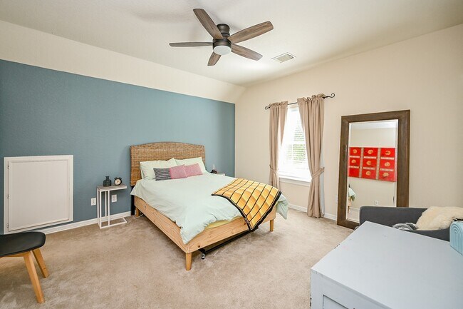 Building Photo - 6342 Collina Springs Ct