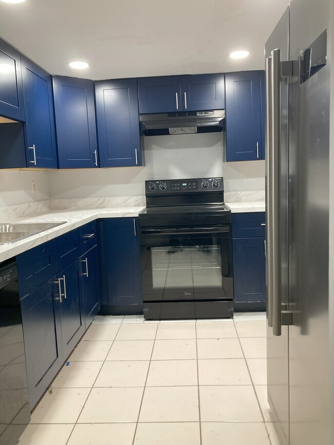 Building Photo - 46 Piney Branch Way