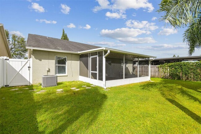 Building Photo - 10039 Cedar Dune Dr