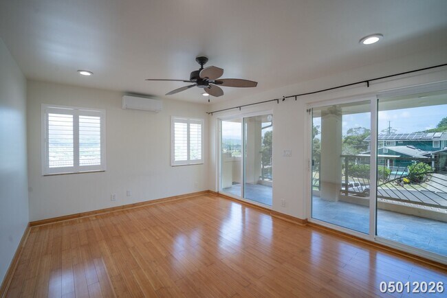 Building Photo - Available Now! Studio / 1 BA / 1 Parking stall in Kailua
