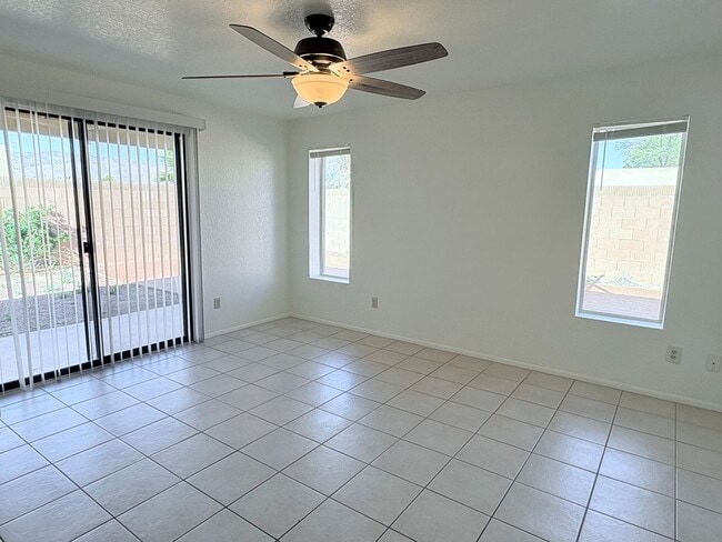 Building Photo - Cozy 3 bed/2 bath home in North East Tucson
