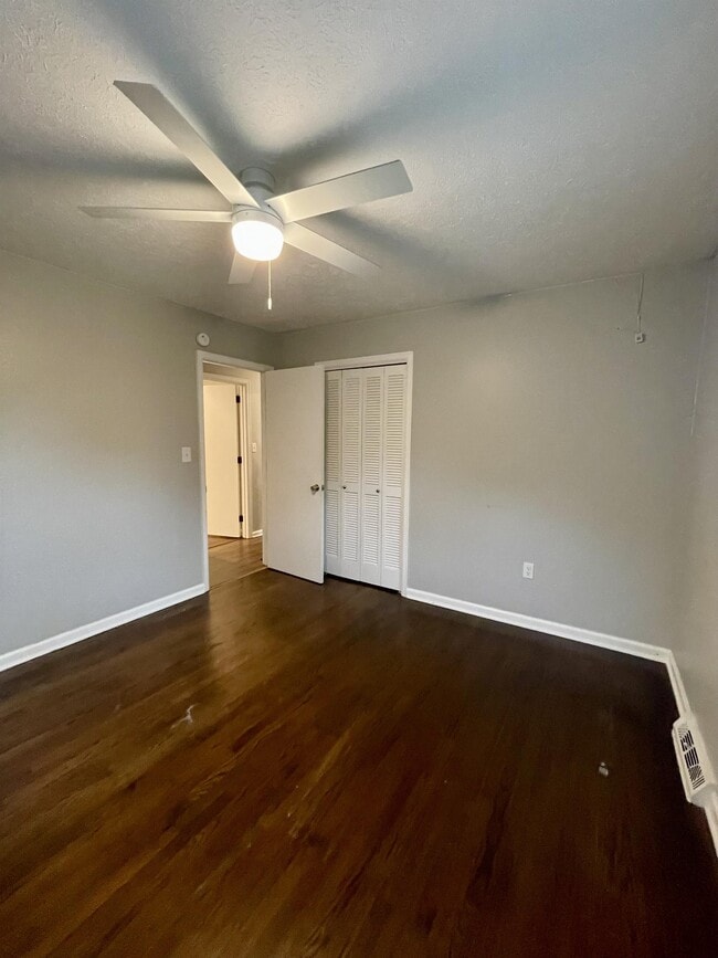 Building Photo - 111 Frederick Dr