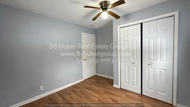 Building Photo - 2711 Dunlap St