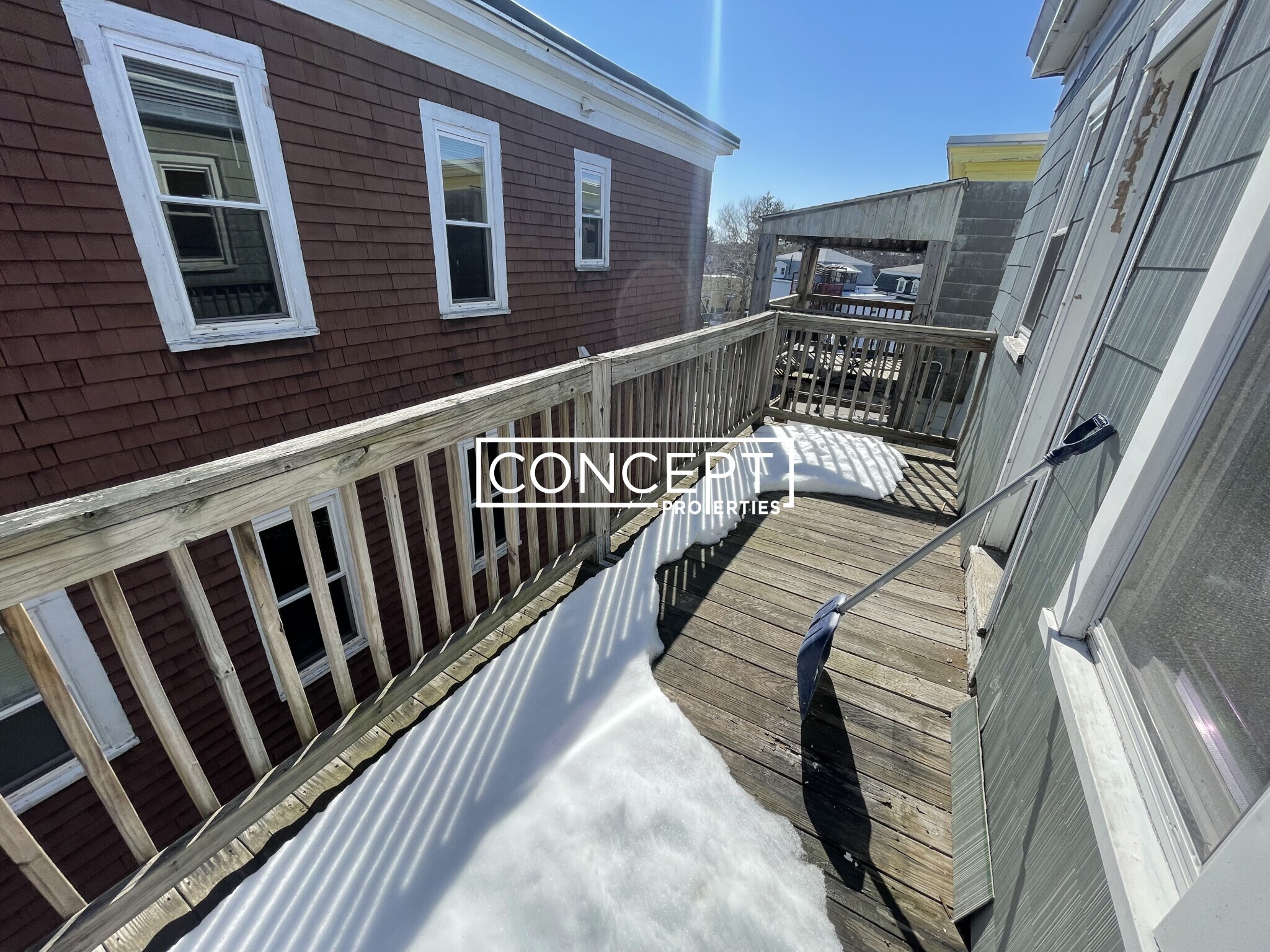 Building Photo - 3 Mossland St