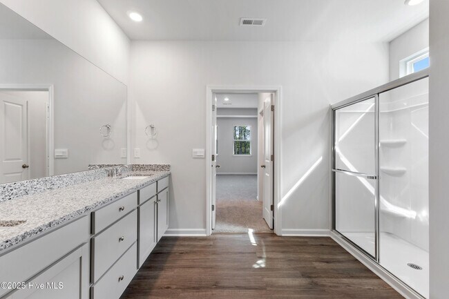 Building Photo - 2094 Willowleaf Dr