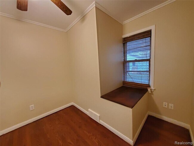 Building Photo - 11314 Lenore Ave