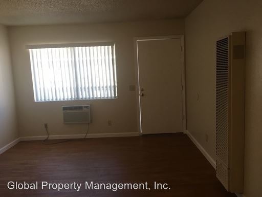 Building Photo - 18462 Montezuma St