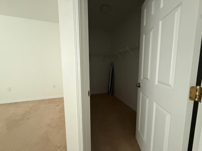 Building Photo - 2190 Monument Rd