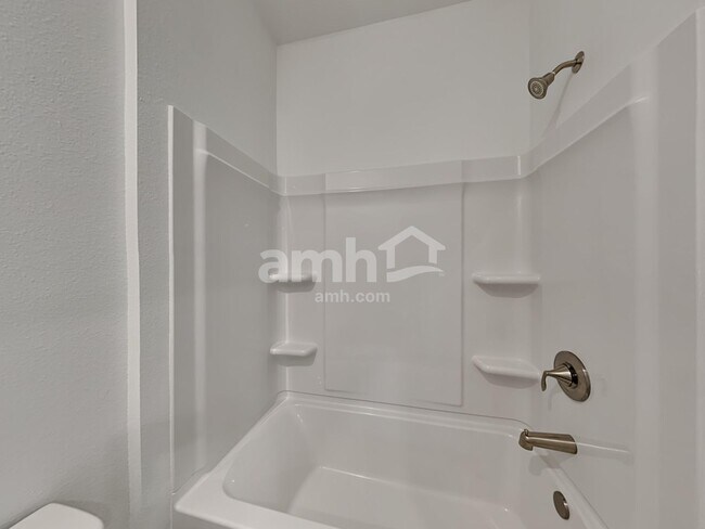 Building Photo - 37831 Dusty Saddle Ln