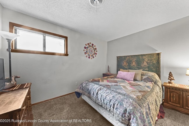 Building Photo - 119 Chaparral Dr