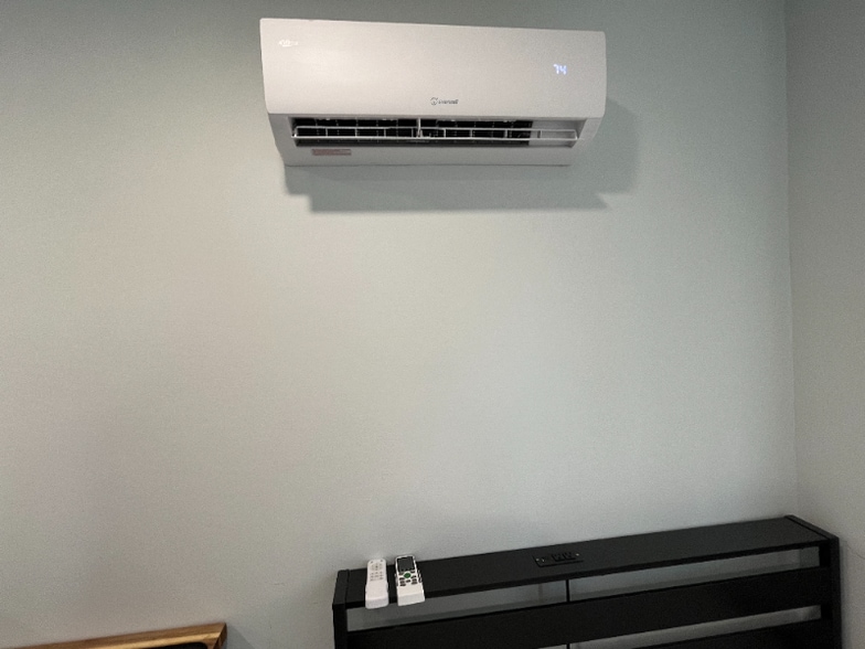 Building Photo - 740 Jenkins St