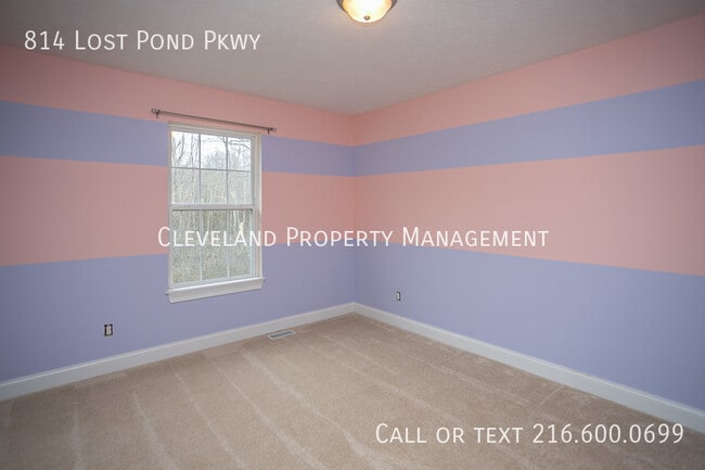 Building Photo - 814 Lost Pond Pkwy