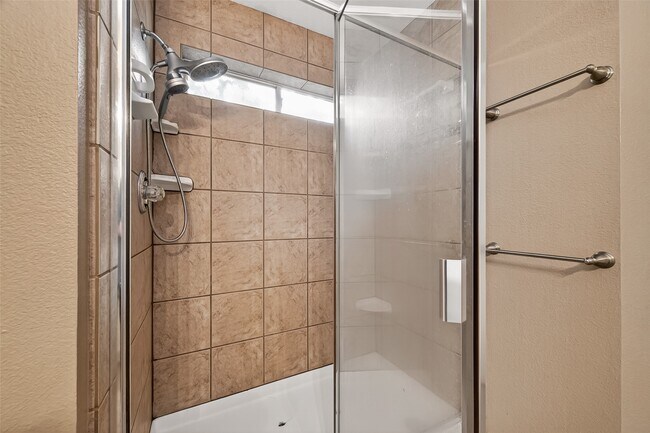 Building Photo - 16715 Red Falls Cir