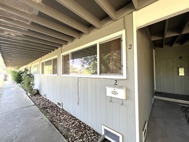 Building Photo - California4046