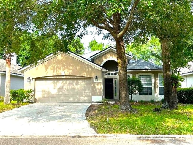 Primary Photo - North Hampton! Amenities Galore! 4 Bed, 3 ...