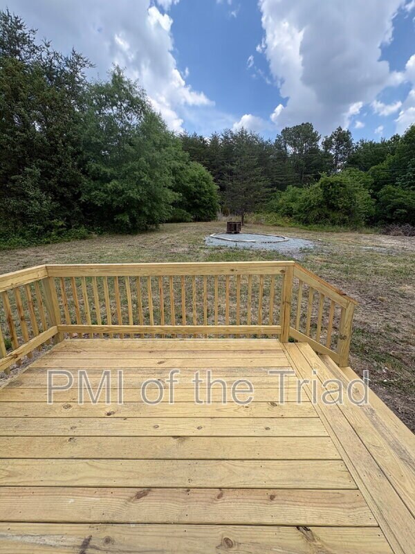 Building Photo - 589 Alvis Ln