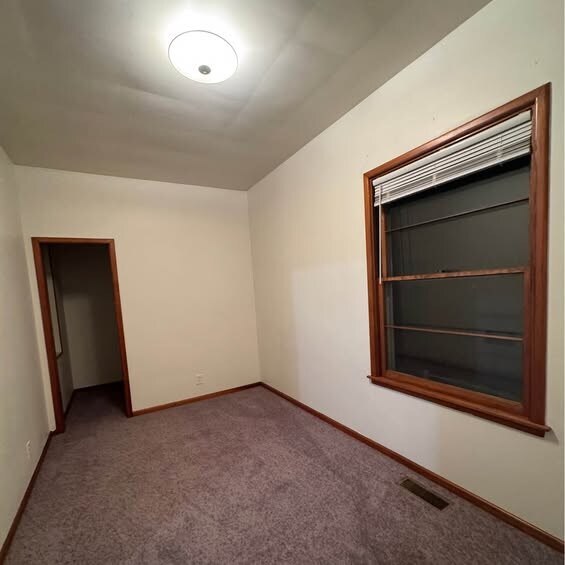 Building Photo - 1309 Stone St