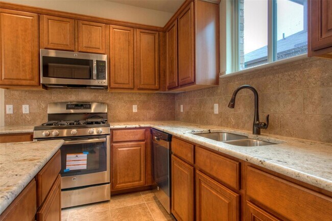 Building Photo - 3451 Mayfield Ranch Blvd