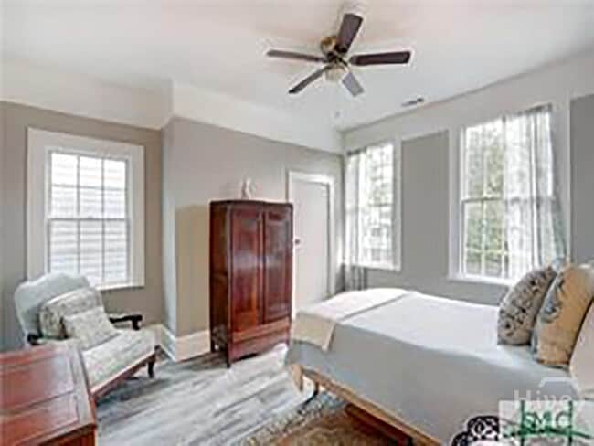 Building Photo - 514 E Anderson St