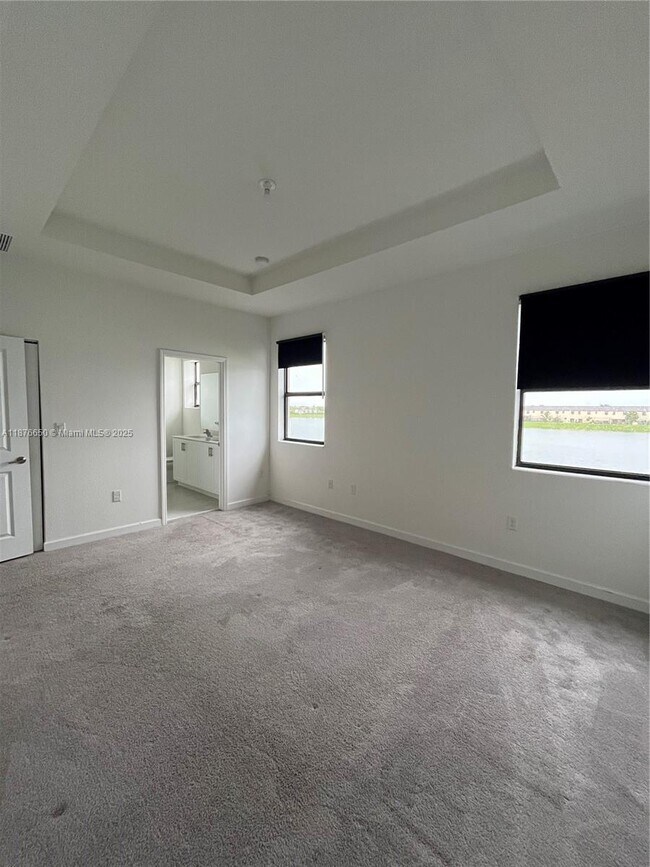 Building Photo - 10247 SW 231st Ln