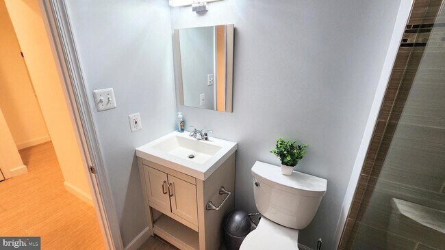Building Photo - 5503 Chestermill Ct