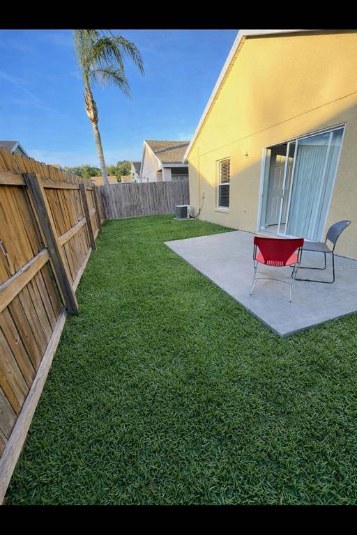 Building Photo - 6039 White Sails Dr