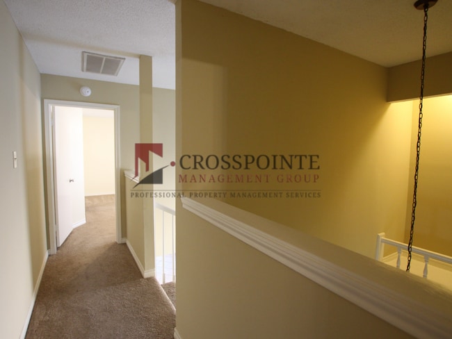 Building Photo - 2 Bedroom 2.5 Bath Townhome, Tyler TX!