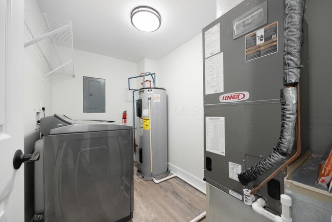 Building Photo - 1810 Tanis Dr