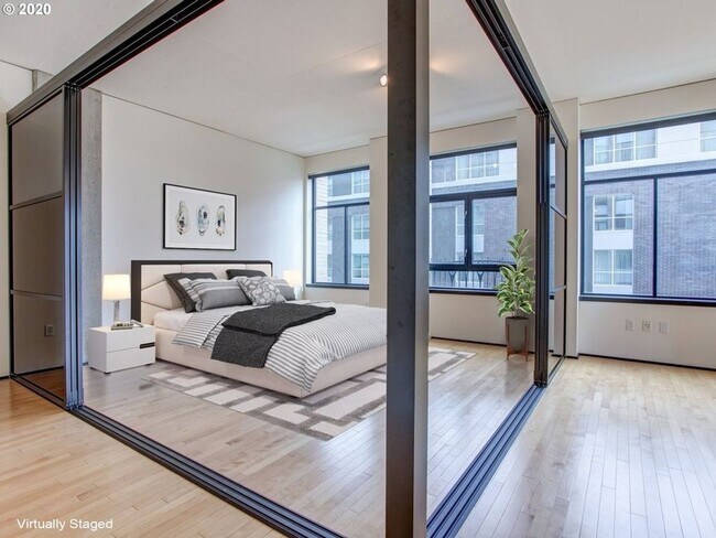 Building Photo - Elizabeth Tower Condo in the Pearl