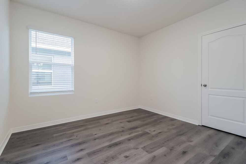 Building Photo - 3914 Angola Ln